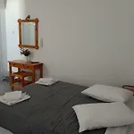 Pensionat Villa Firostefani 3*