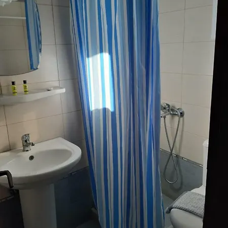 Villa Firostefani 3*