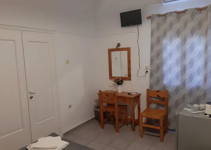 Villa Firostefani Pensión 3*