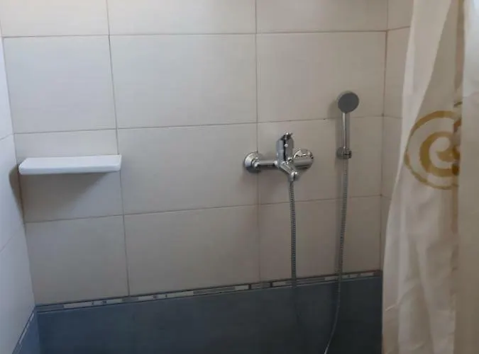 Πανσιόν Βίλα Φηροστεφάνι 3*