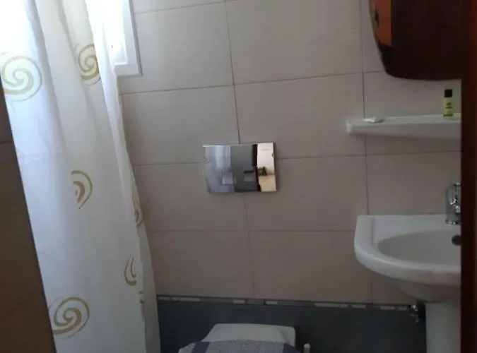 Villa Firostefani Affittacamere 3*