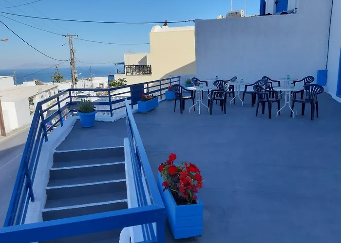 Villa Firostefani Pensión