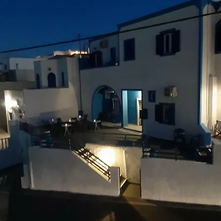 Villa Firostefani 3*