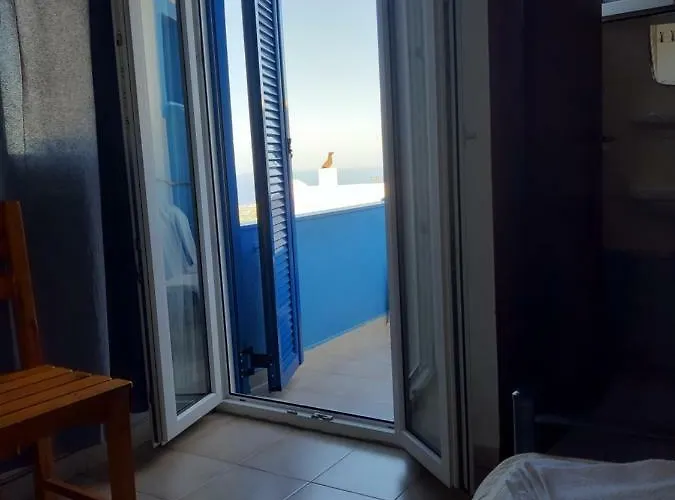 Penzion Villa Firostefani 3*